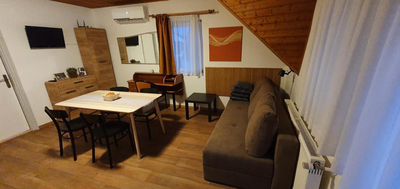 Forrest Apartman Gyenesdiás Eksteriør billede